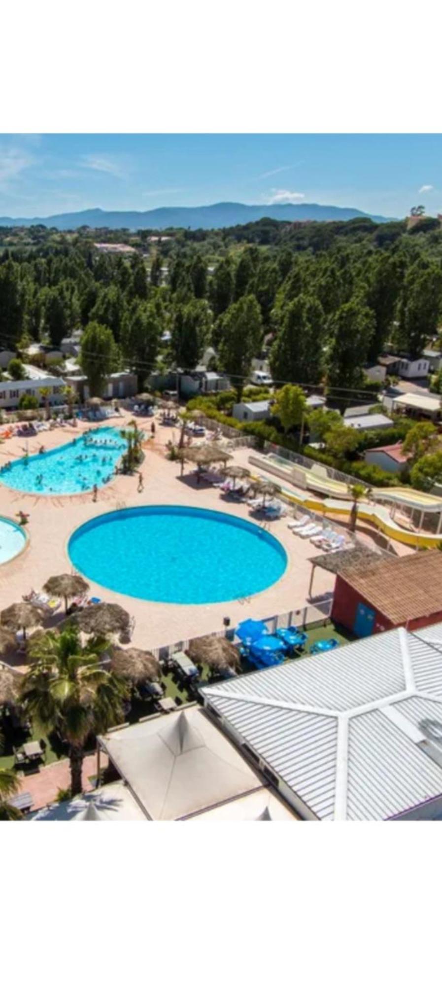 Camping Mobil Azur 74 Fréjus